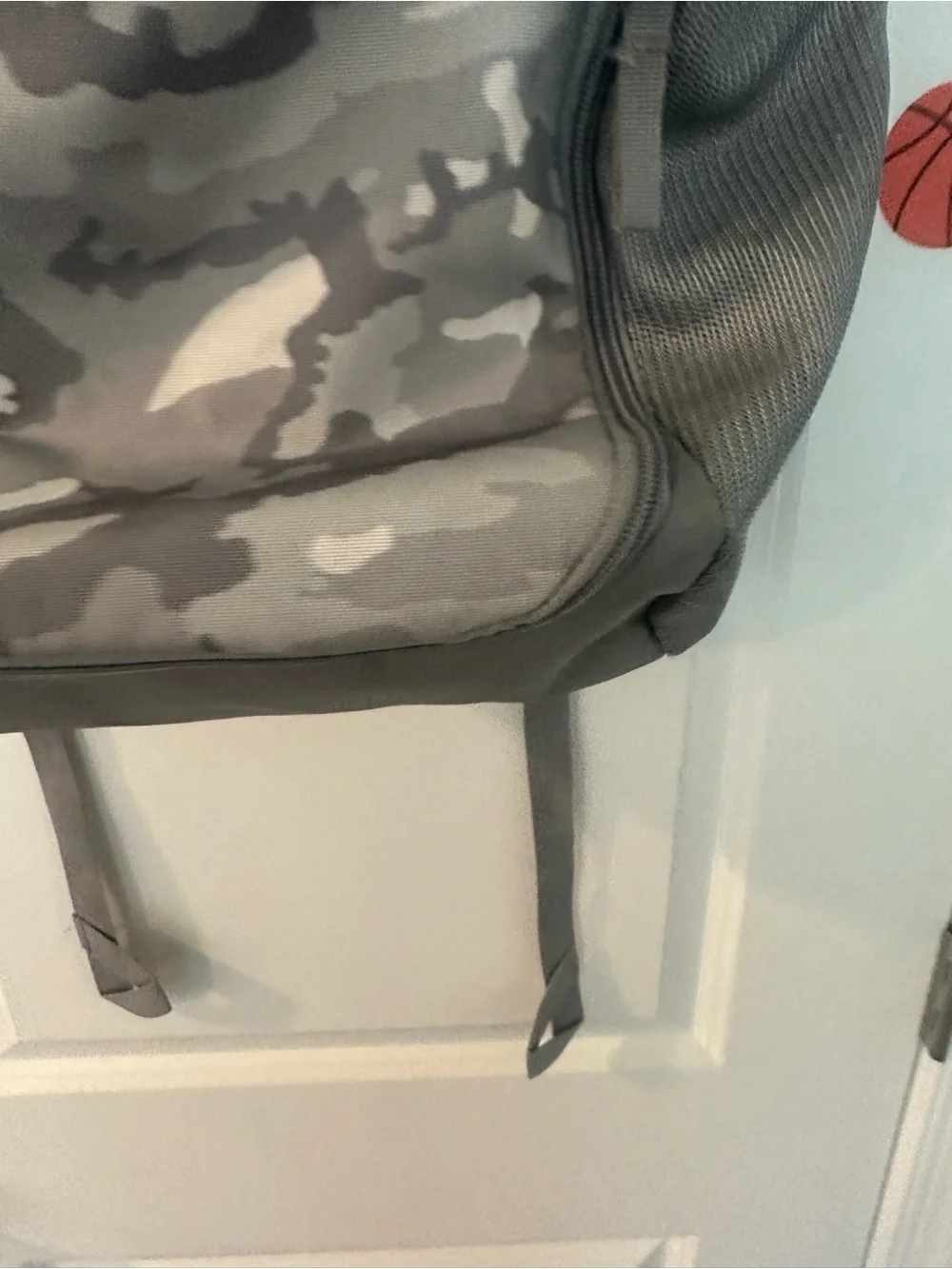 Under Armour Men's Gray Camo Backpack with Basketball Pouch